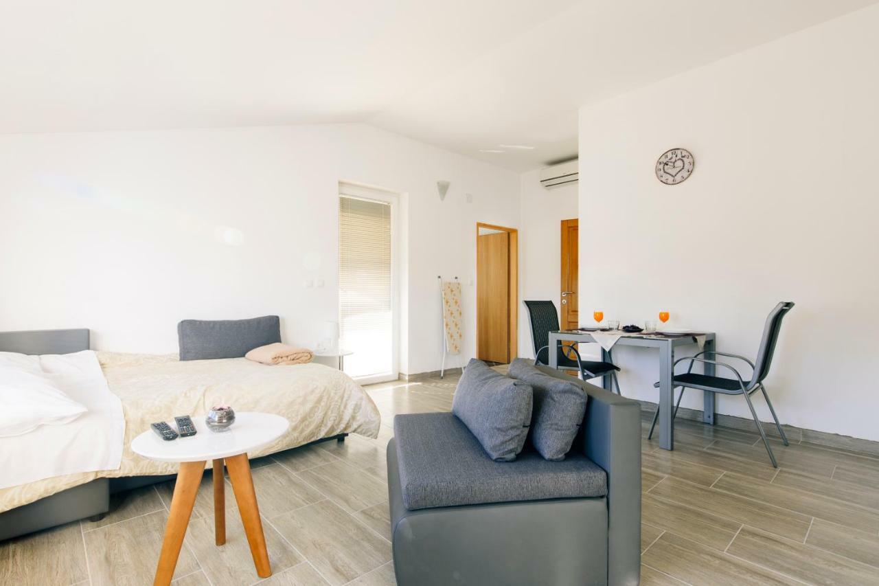Apartments Luce Задар Экстерьер фото