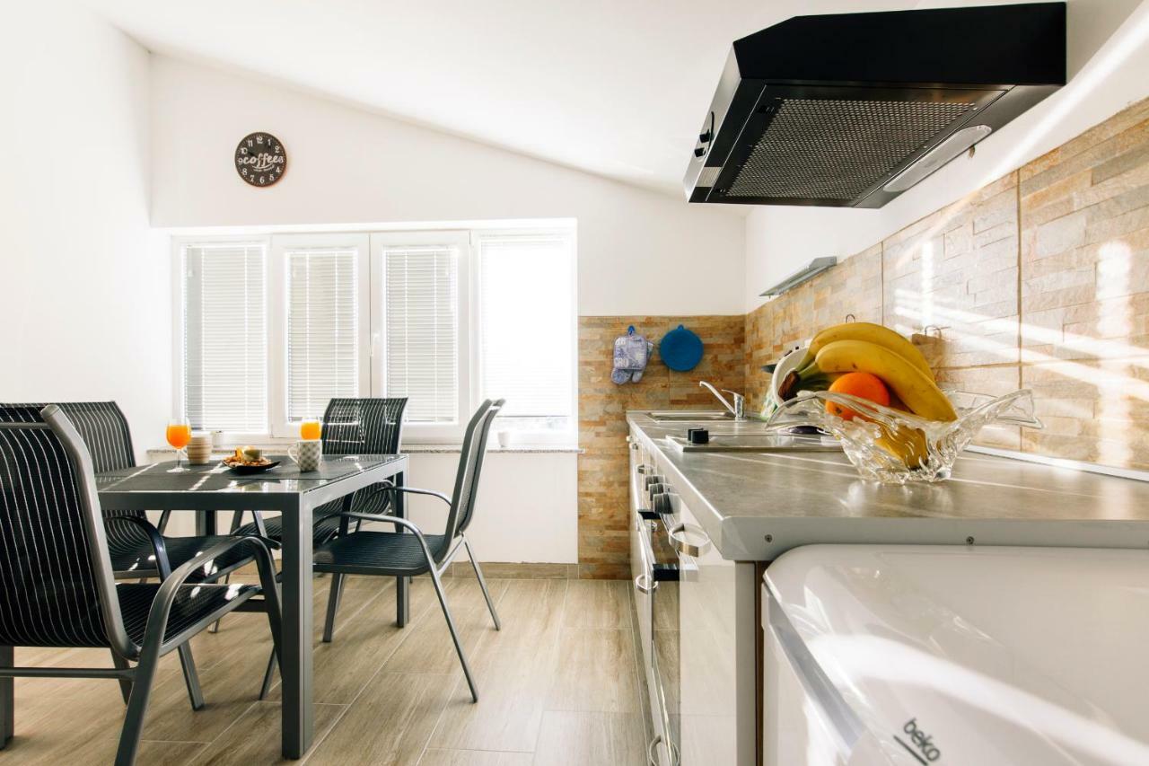 Apartments Luce Задар Экстерьер фото
